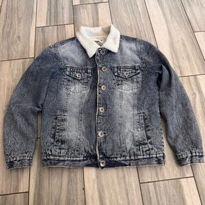 Women’s DNM Collections Blue Denim Jacket Lined With Sherpa Size Medium